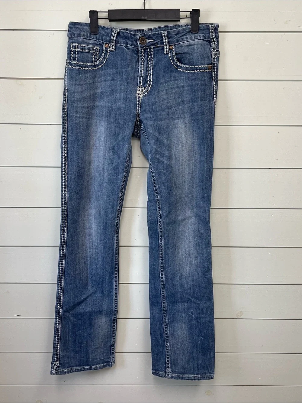 Cowgirl Tuff Company Demi Cream dark blue denim jeans women’s size 30 X 33